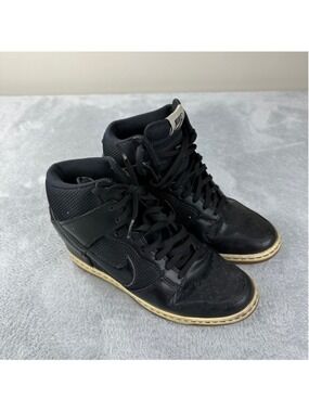Nike Women Dunk Sky Hi Black Mesh Gum Size 9.5